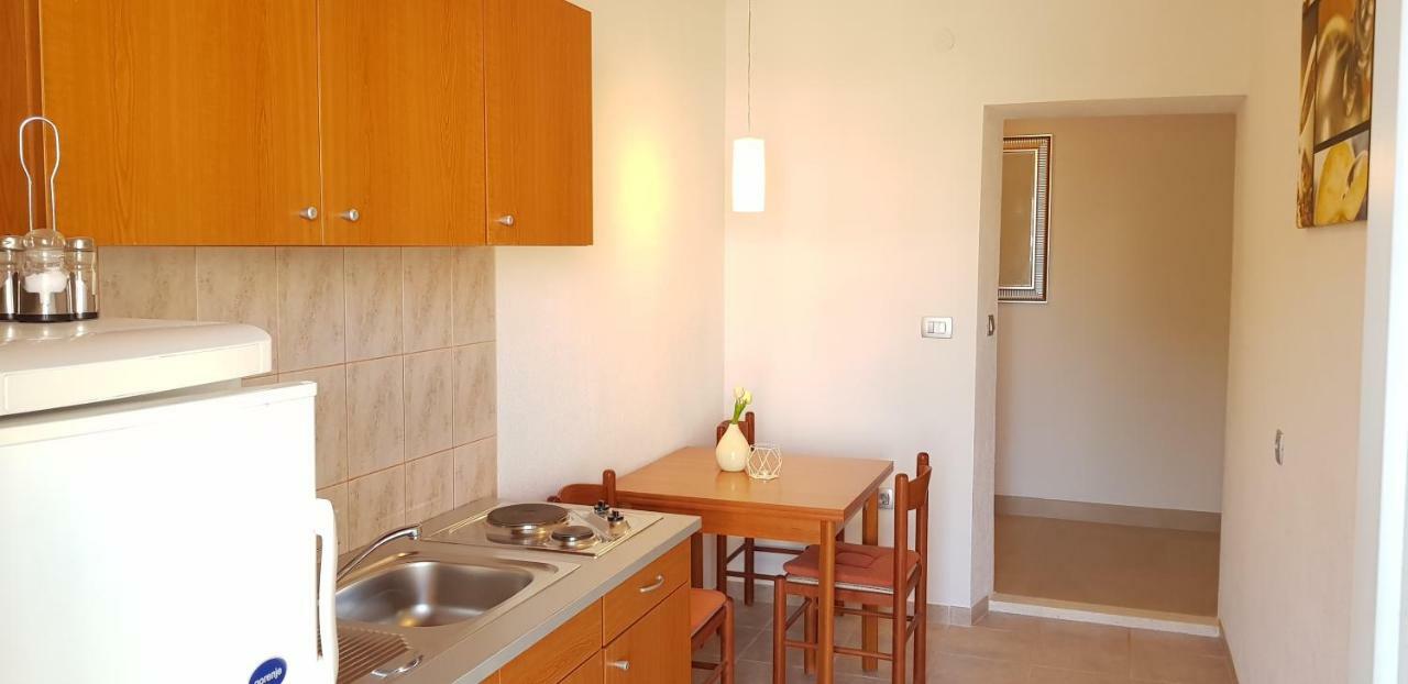 Apartments Huljic Hvar Town Exterior foto